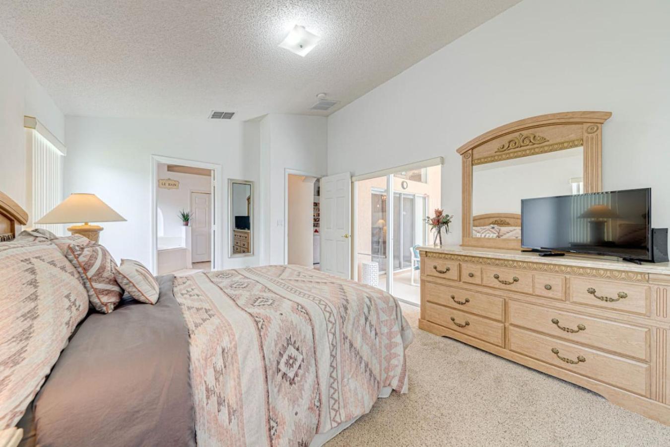 Holiday home Pool Close To Golfing And Theme Parks