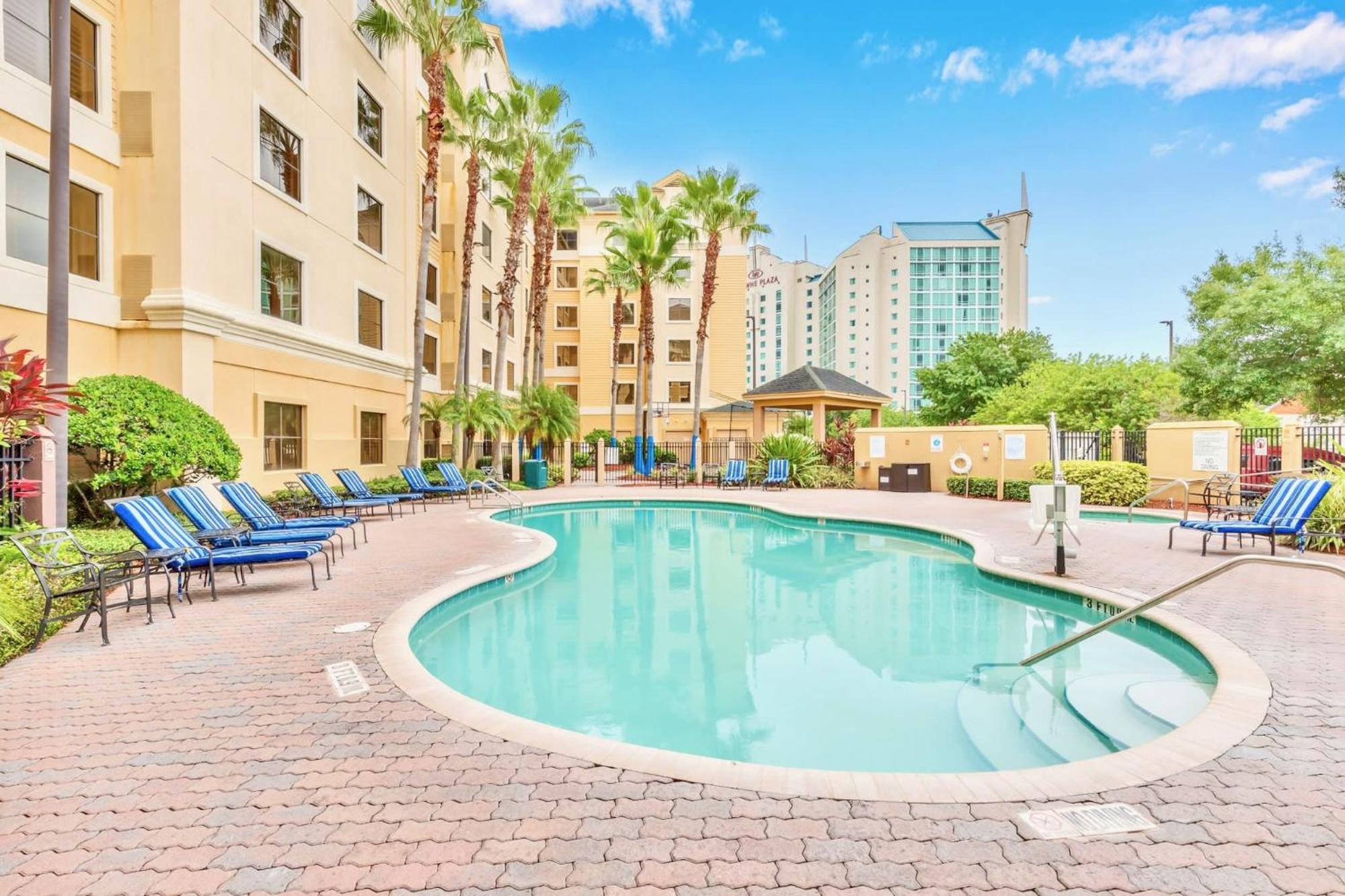 1br Near Universal W Pool & Hot Tub Orlando