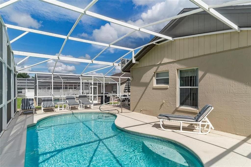 1589-4-oh-charming * Orlando
