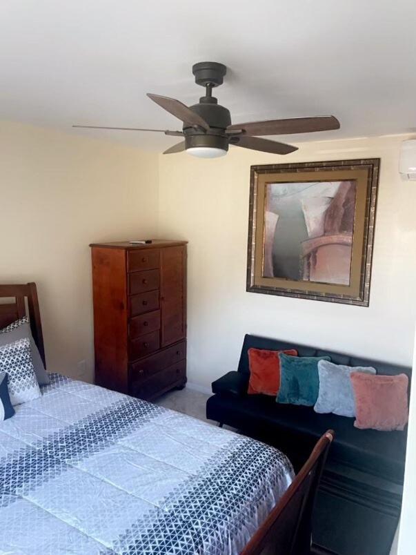 20 Min To Universal Pvt With Full Size Kitchen *