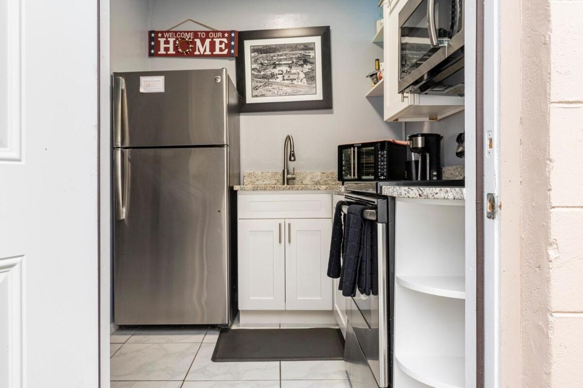 20 Min To Universal Pvt With Full Size Kitchen * Orlando