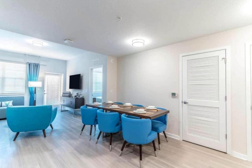 Holiday home Stylish At Vista Cay Orlando
