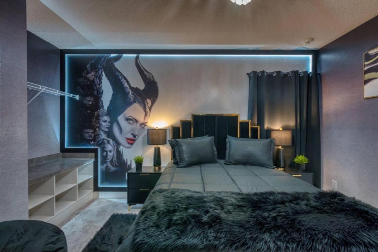 Holiday home Experience Luxury In Your 11 En-suites Mansion