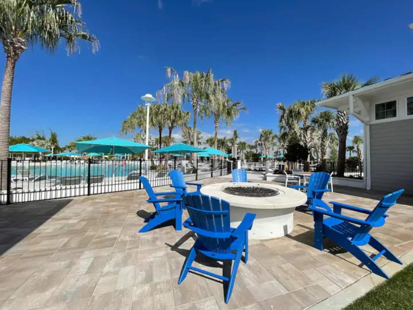 Unwind In Your 5-bedroom Oasis