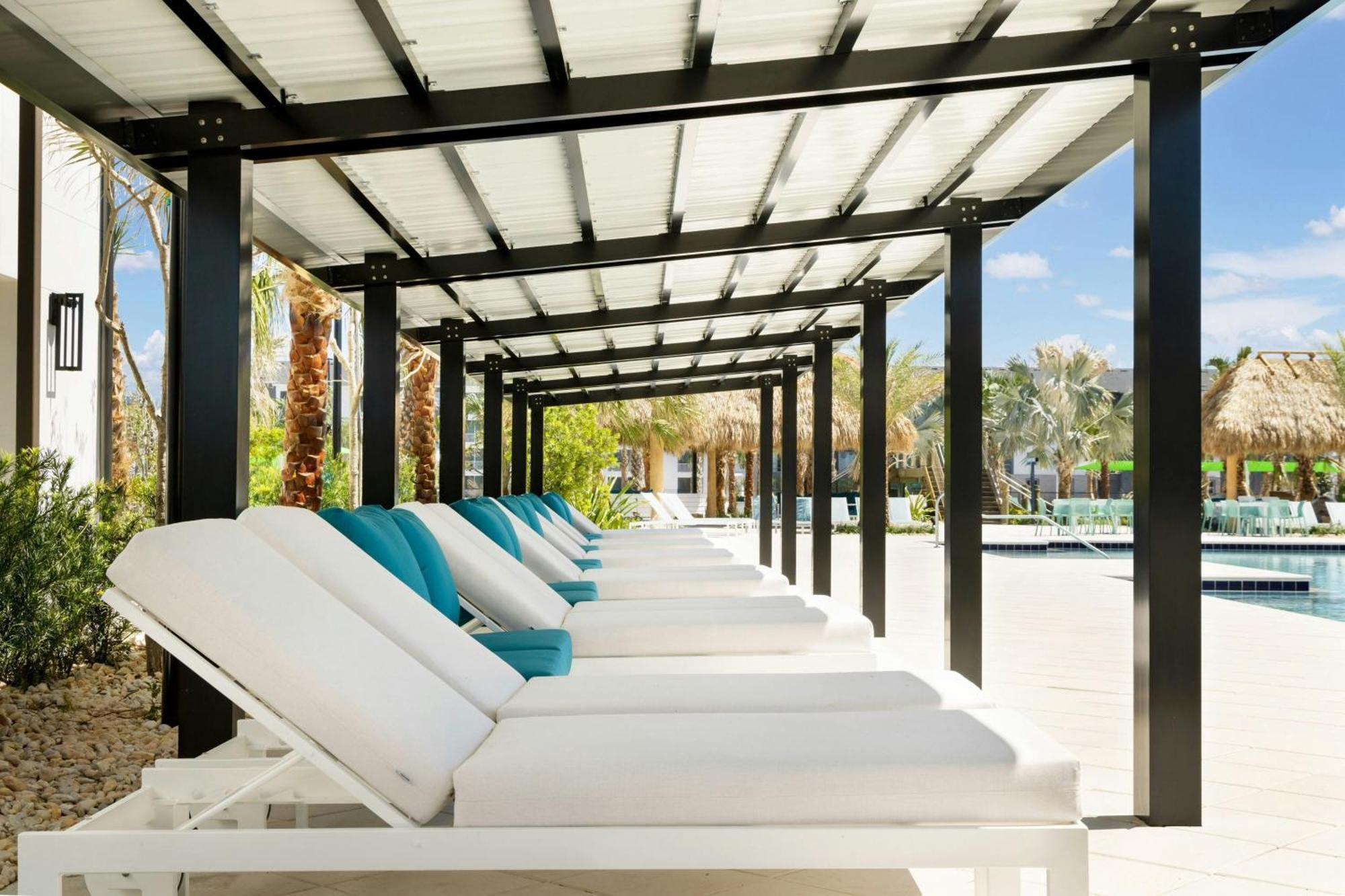Villatel Resort, By Marriott Bonvoy Hotel *