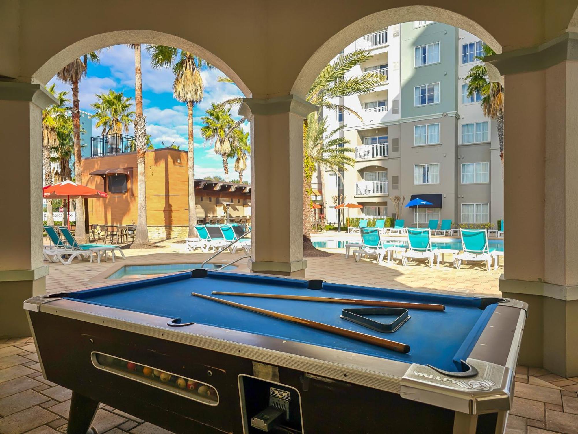 1 Bedroom - Grand 5 Min To Universal, I-drive & Outlets Apartment *