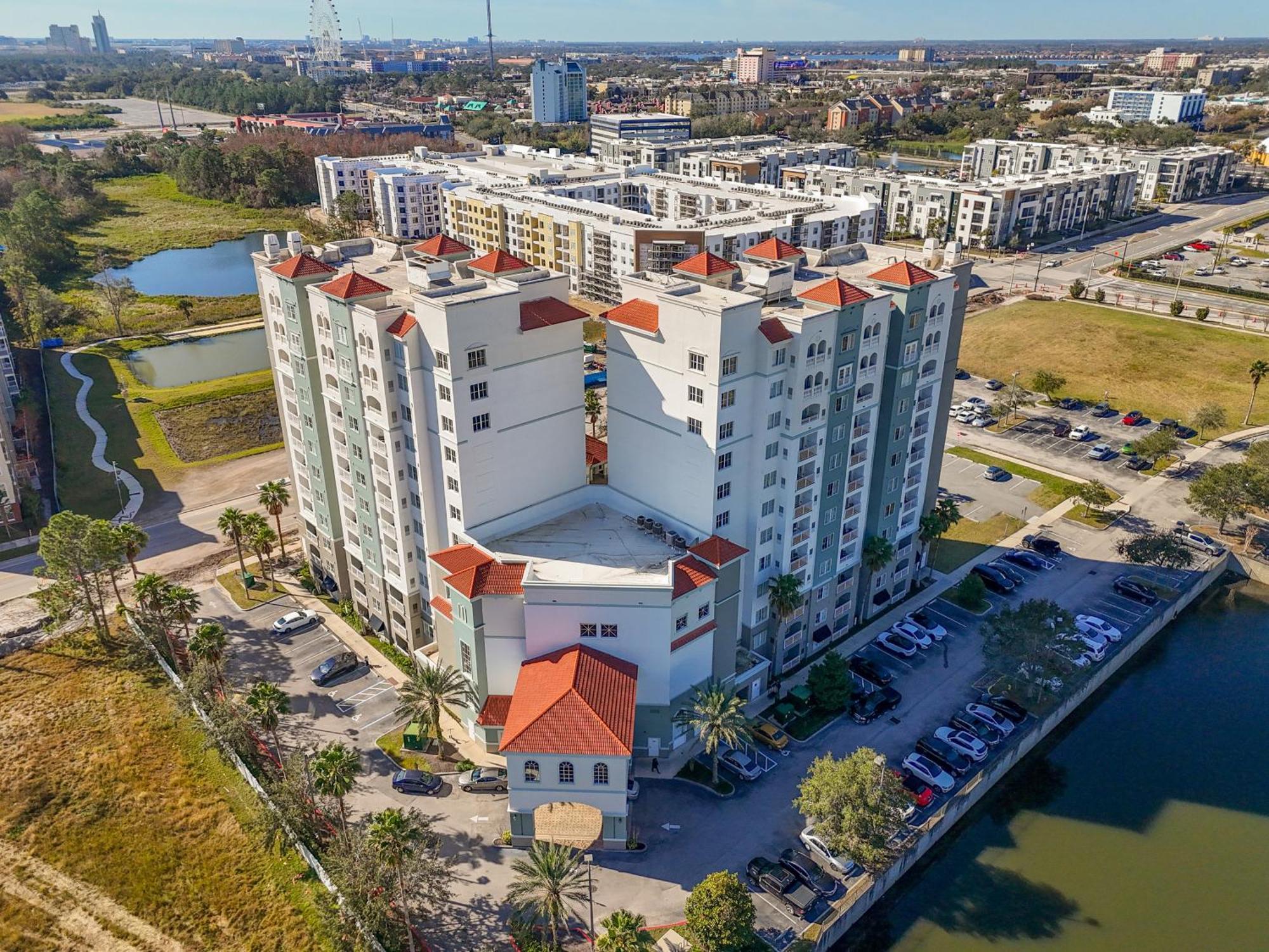 1 Bedroom - Grand 5 Min To Universal, I-drive & Outlets Apartment *