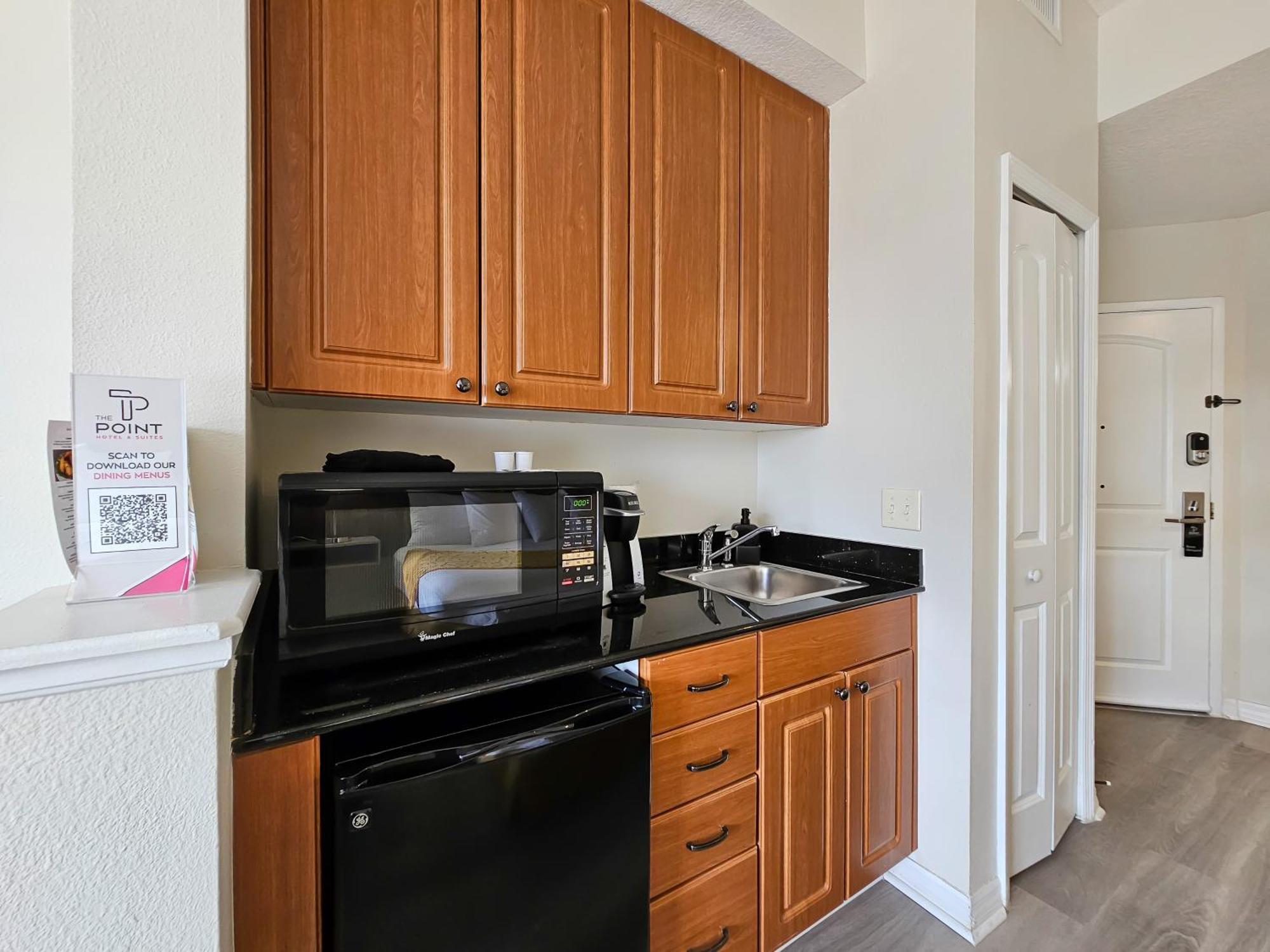 Double King Bed Suite, 5 Min From Universal, I-drive & Outlets