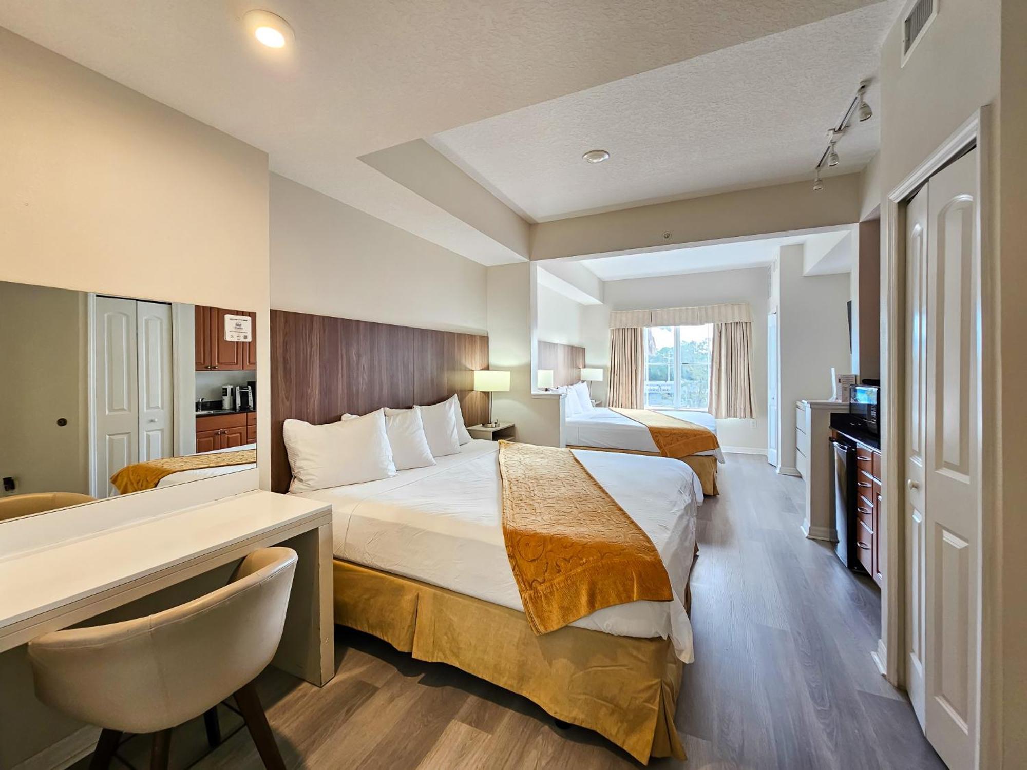 Apartment Double King Bed Suite, 5 Min From Universal, I-drive & Outlets