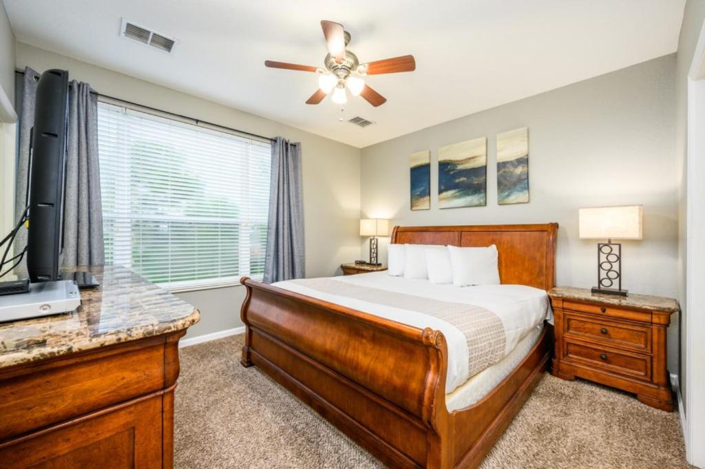 New Gorgeous Townhome, Epic Universe, Vista Cay - 4008 Holiday home Orlando
