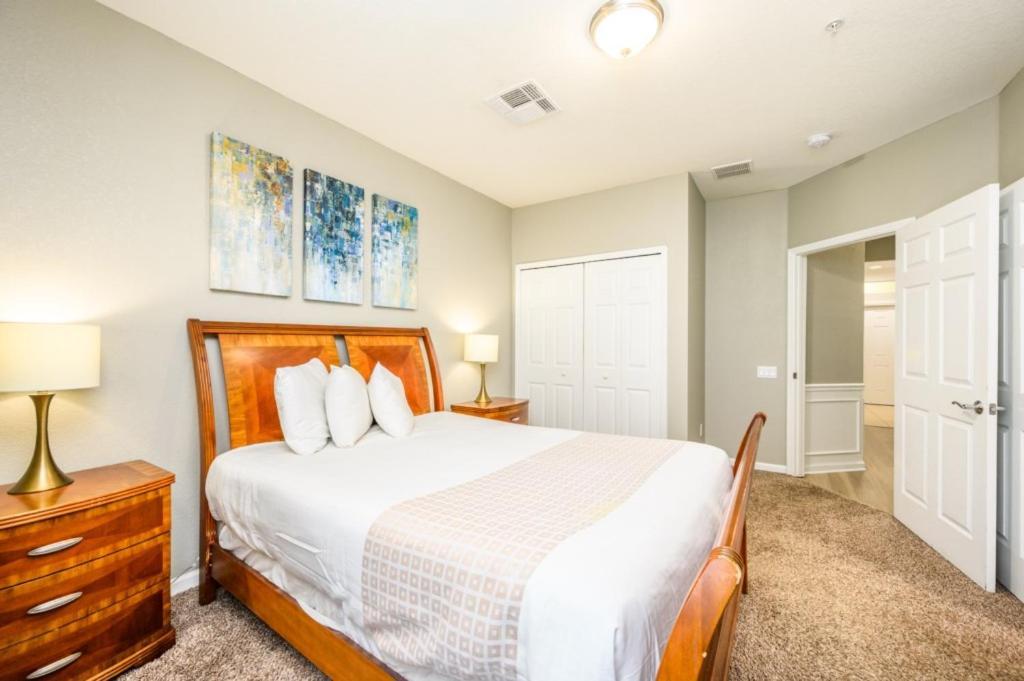 Holiday home New Gorgeous Townhome, Epic Universe, Vista Cay - 4008 *