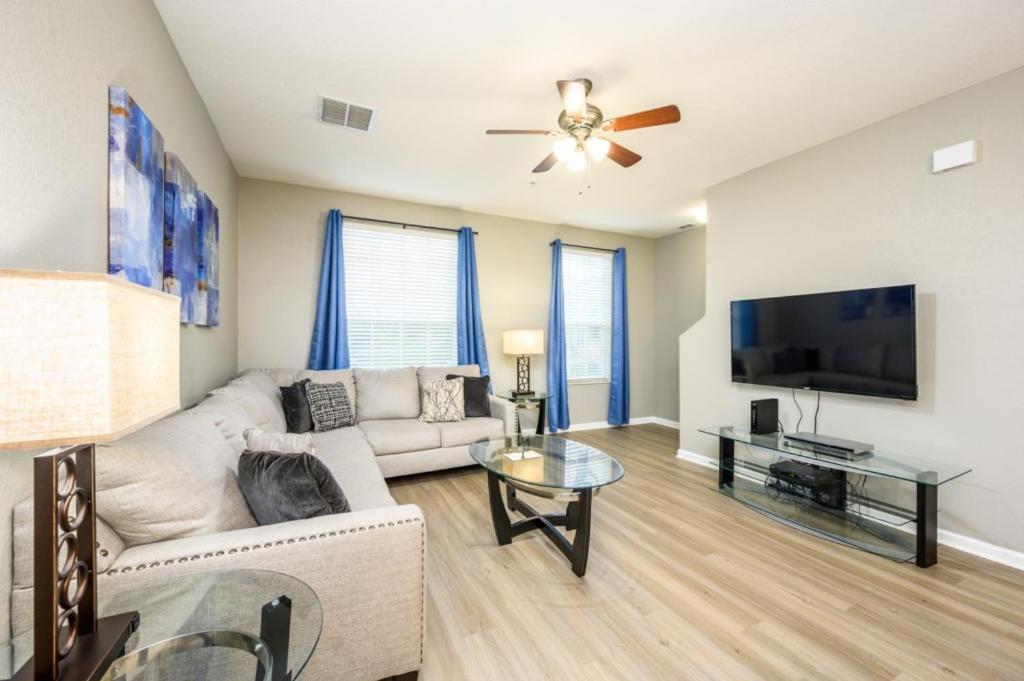 Holiday home New Gorgeous Townhome, Epic Universe, Vista Cay - 4008 *