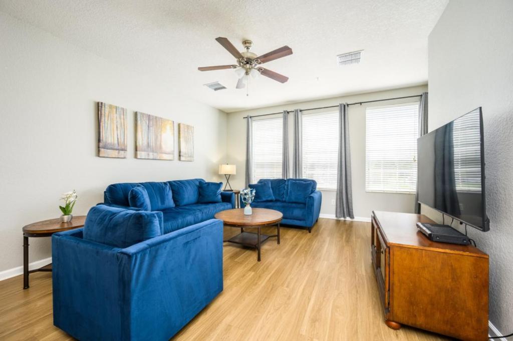 Holiday home Beautiful Townhome, Vista Cay, Near Parks - 4018