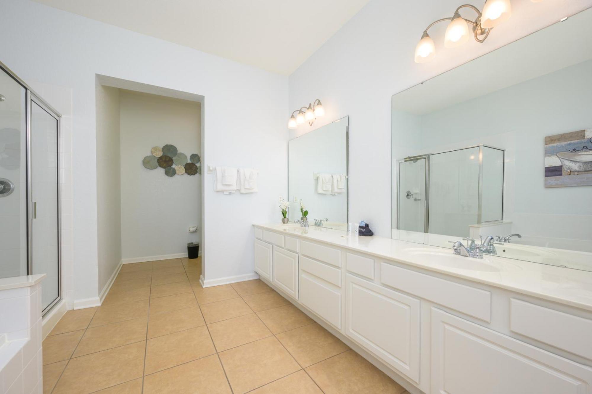 Stunning Epic Universe - Vista Cay - 2016 Apartment *