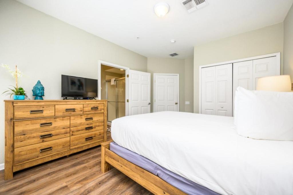 Holiday home Epic Universe New Modern Townhome, Near The Parks - 4029 Orlando