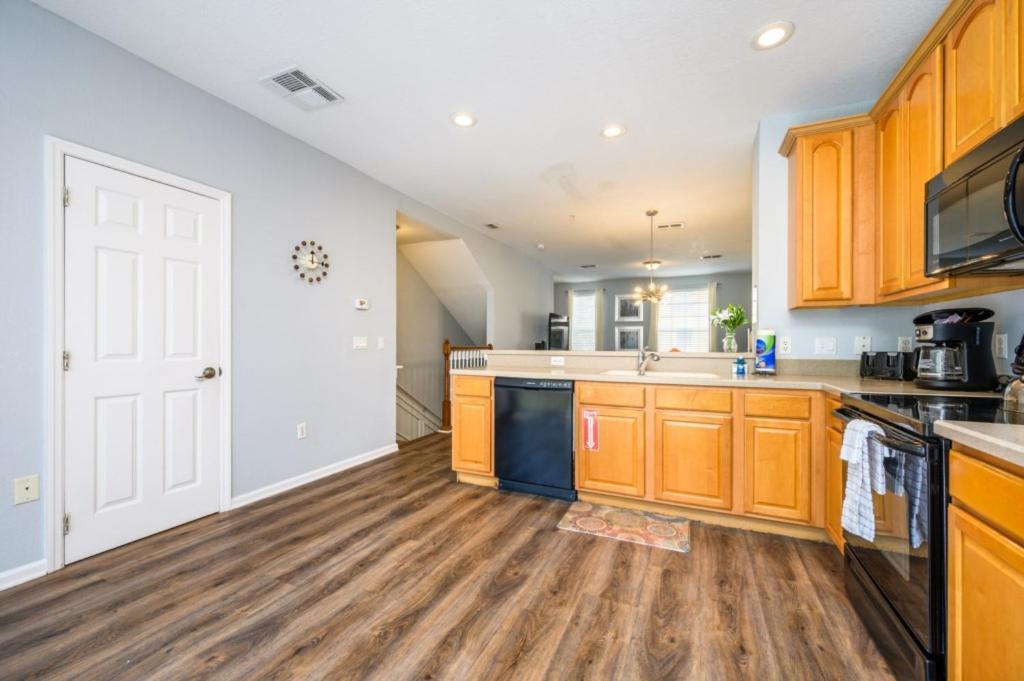 Epic Universe New Modern Townhome, Near The Parks - 4029 Orlando