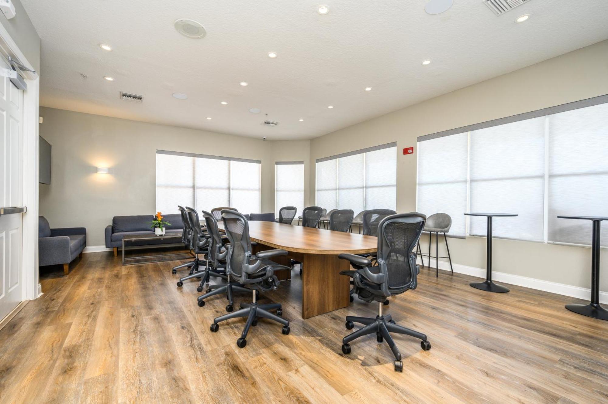 Epic Universe New Modern Townhome, Near The Parks - 4029 Orlando