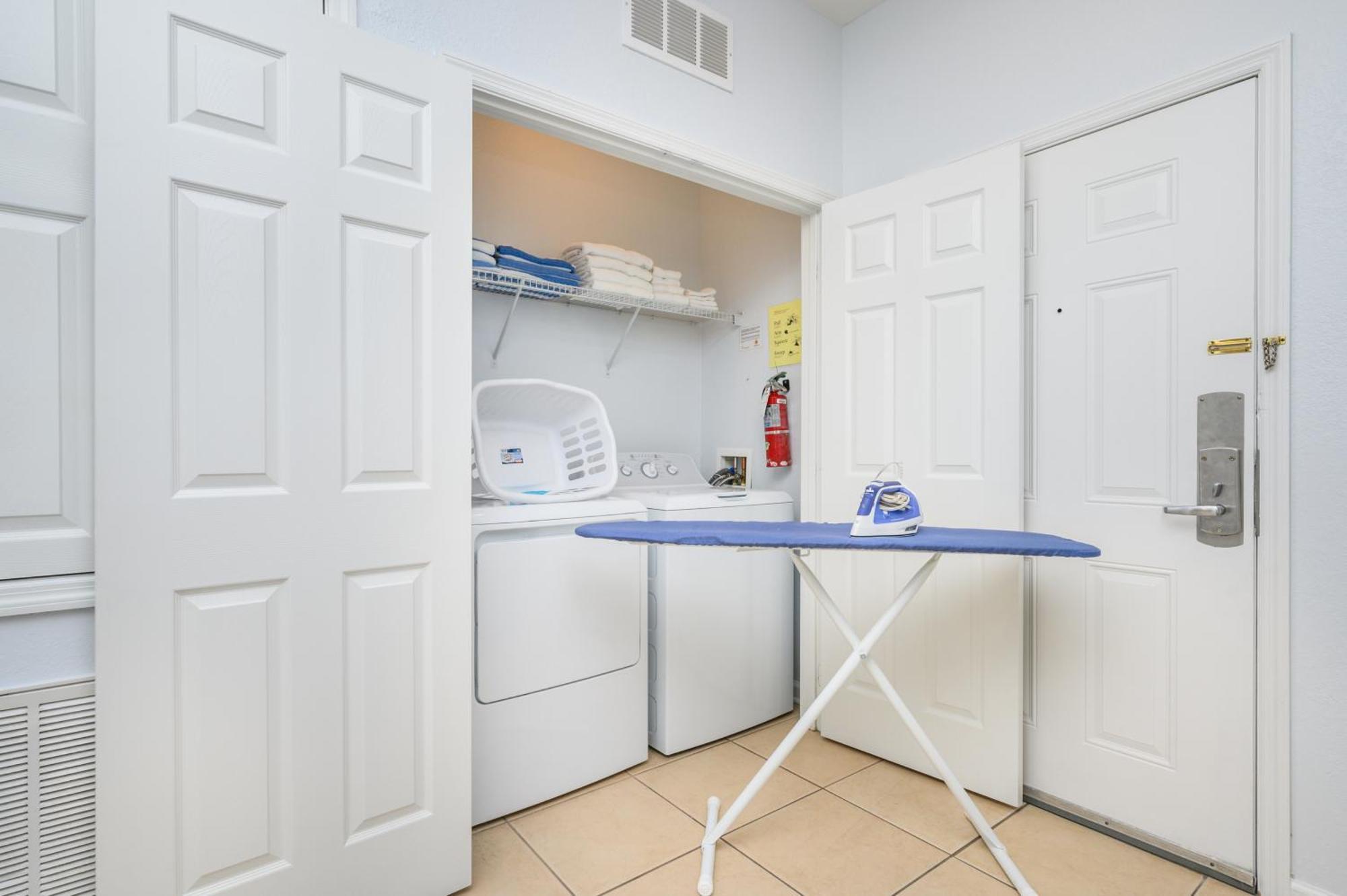 Apartment New Listing Beautiful Condo, Vista Cay - 3017