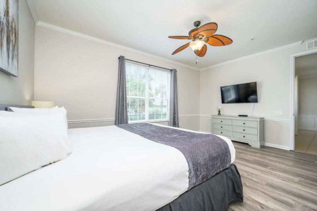 Epic Universe 4 Bedroom Plus, View Condo, Vista Cay-1008