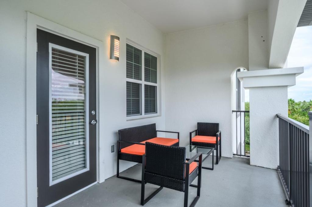 Floor Modern Vista Cay Reserve - 5004 Orlando