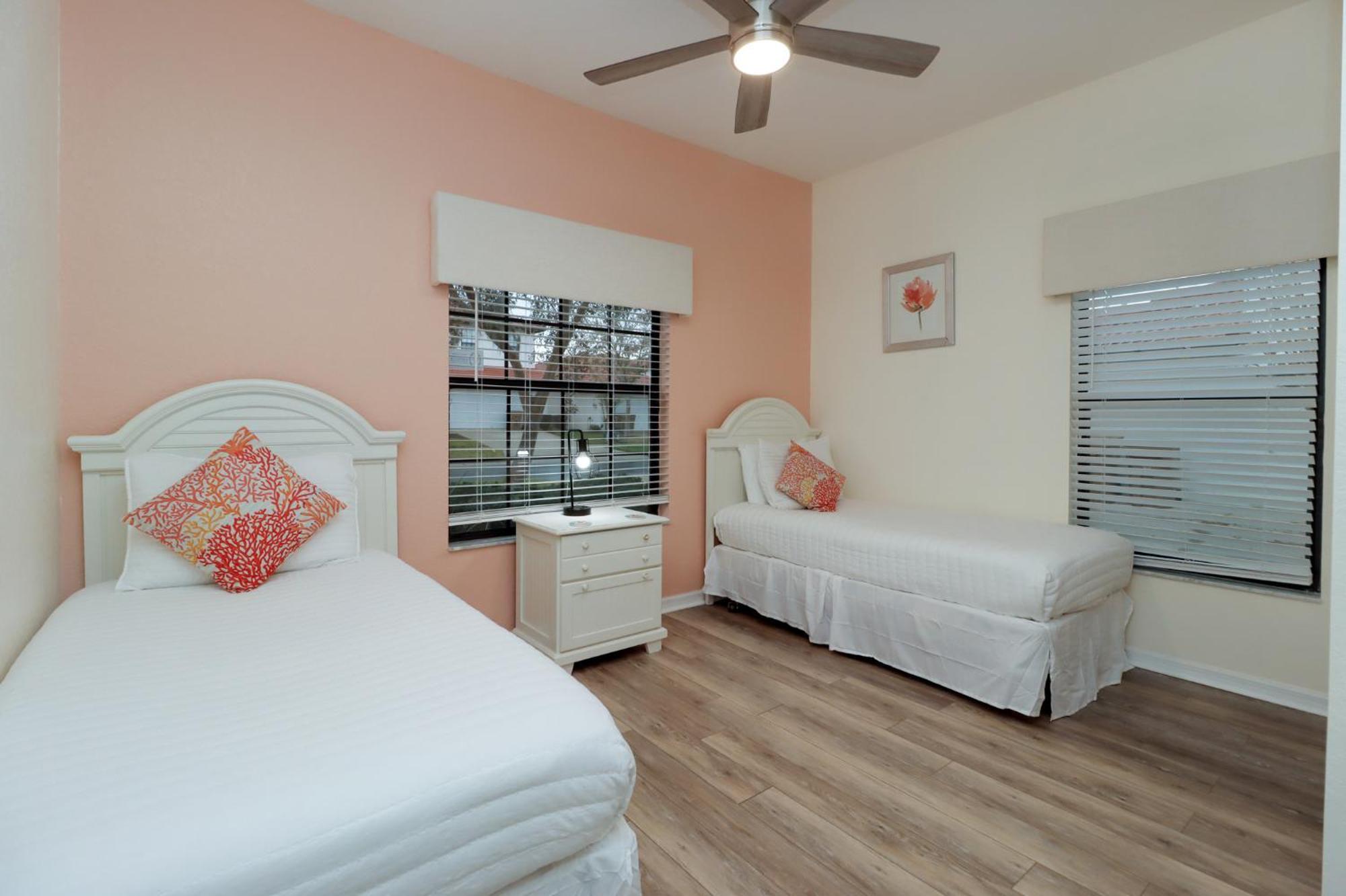 Holiday home Serene 4-Bedroom Lakeview Retreat With South-Facing Pool & Sun-Drenched Outdoor Living *