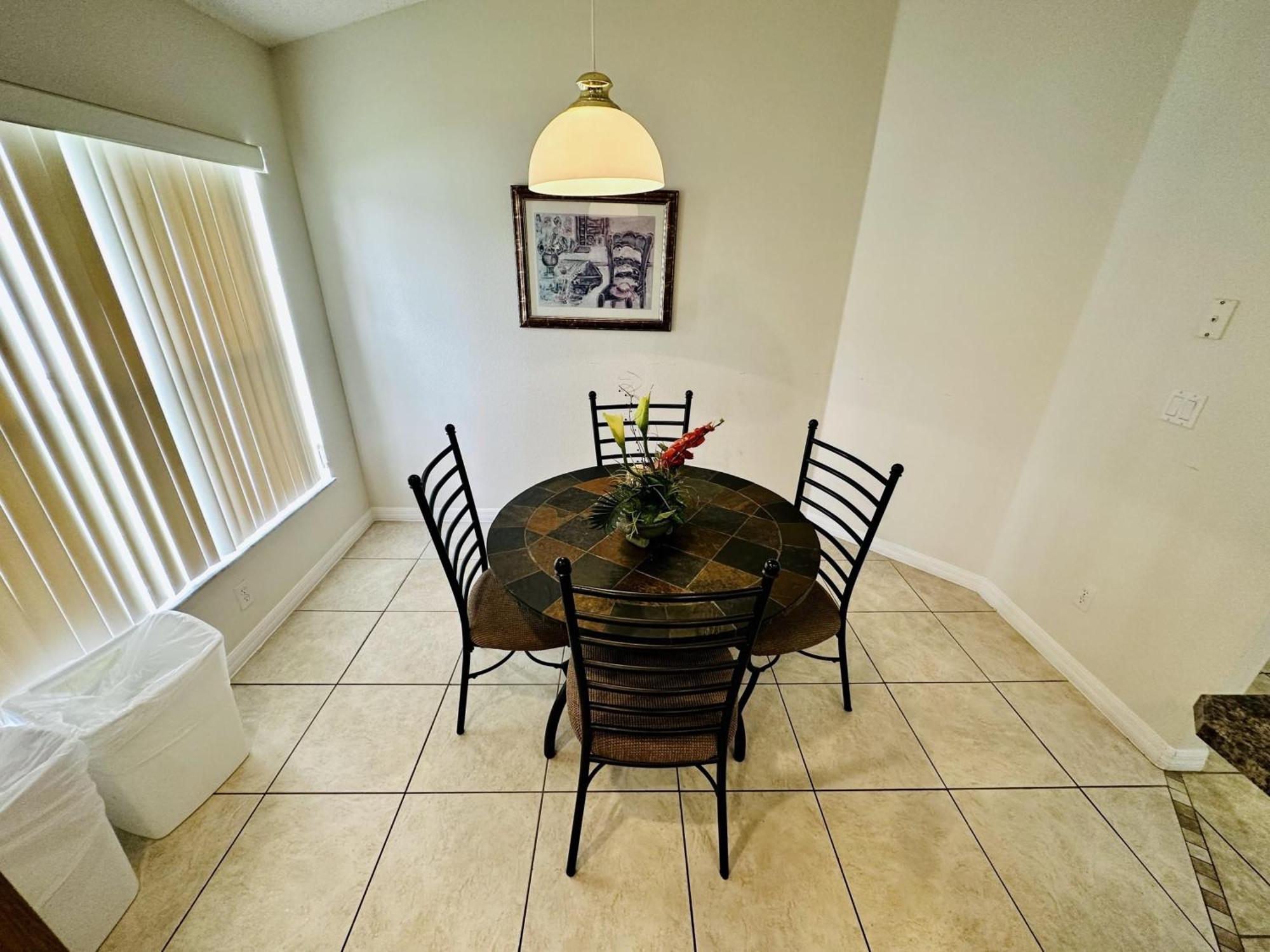 Spacious, Open Layout And Pool Relaxation! Orlando