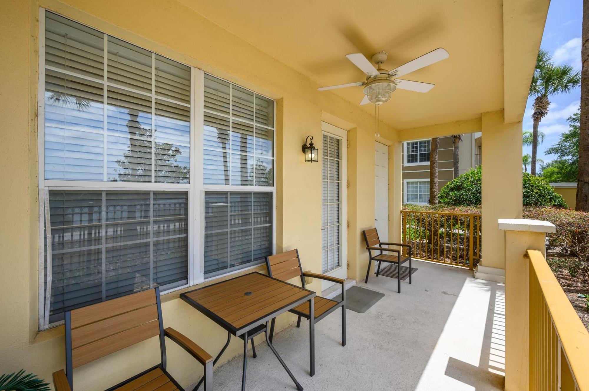 Apartment Beautiful Lakeview Condo, New Listing -1024 Orlando