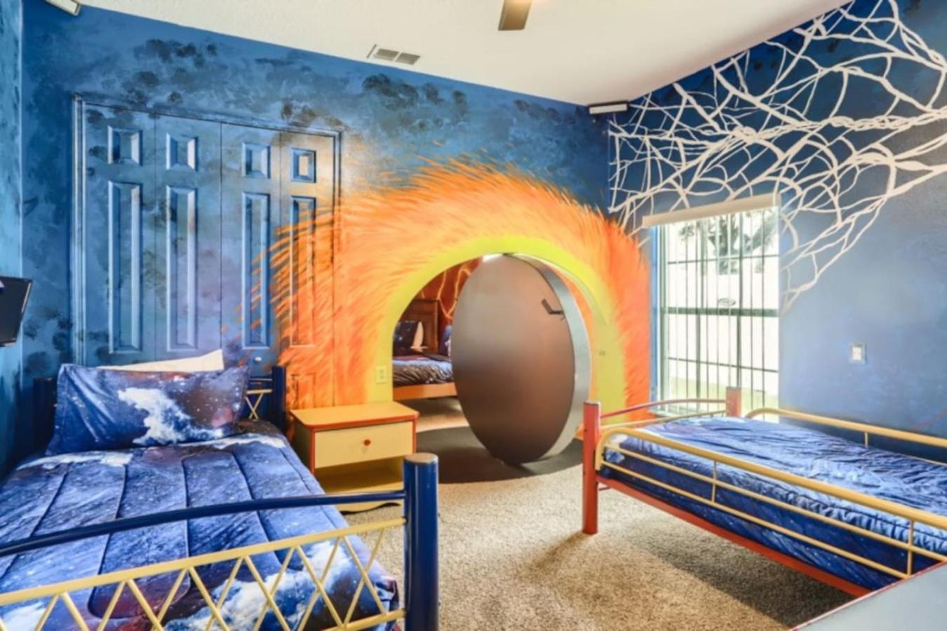 The Marvel Mansion 5br Pool Near World Holiday home Orlando
