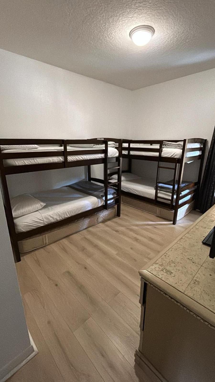 Apartment Furnished -than 10 Min From Major Parks! Orlando