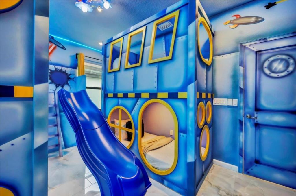 10 Bedrooms- 9 Bathrooms- Paradiso Grande 5845hs Holiday home Orlando