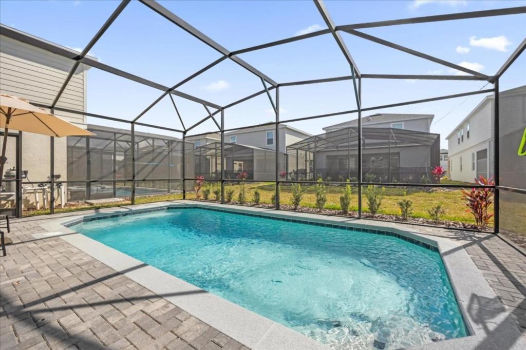 5 Bedrooms - 4 Bathrooms - Windsor Cay 16214tw Holiday home Orlando