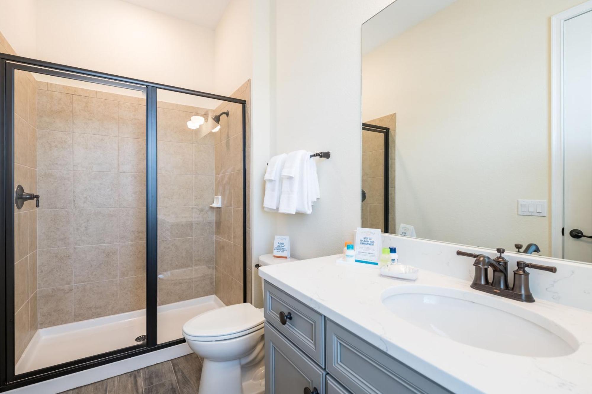 Lovely 3 Miles From W- Hot Tub And Margaritaville Island H2o Access - 8092dr Orlando