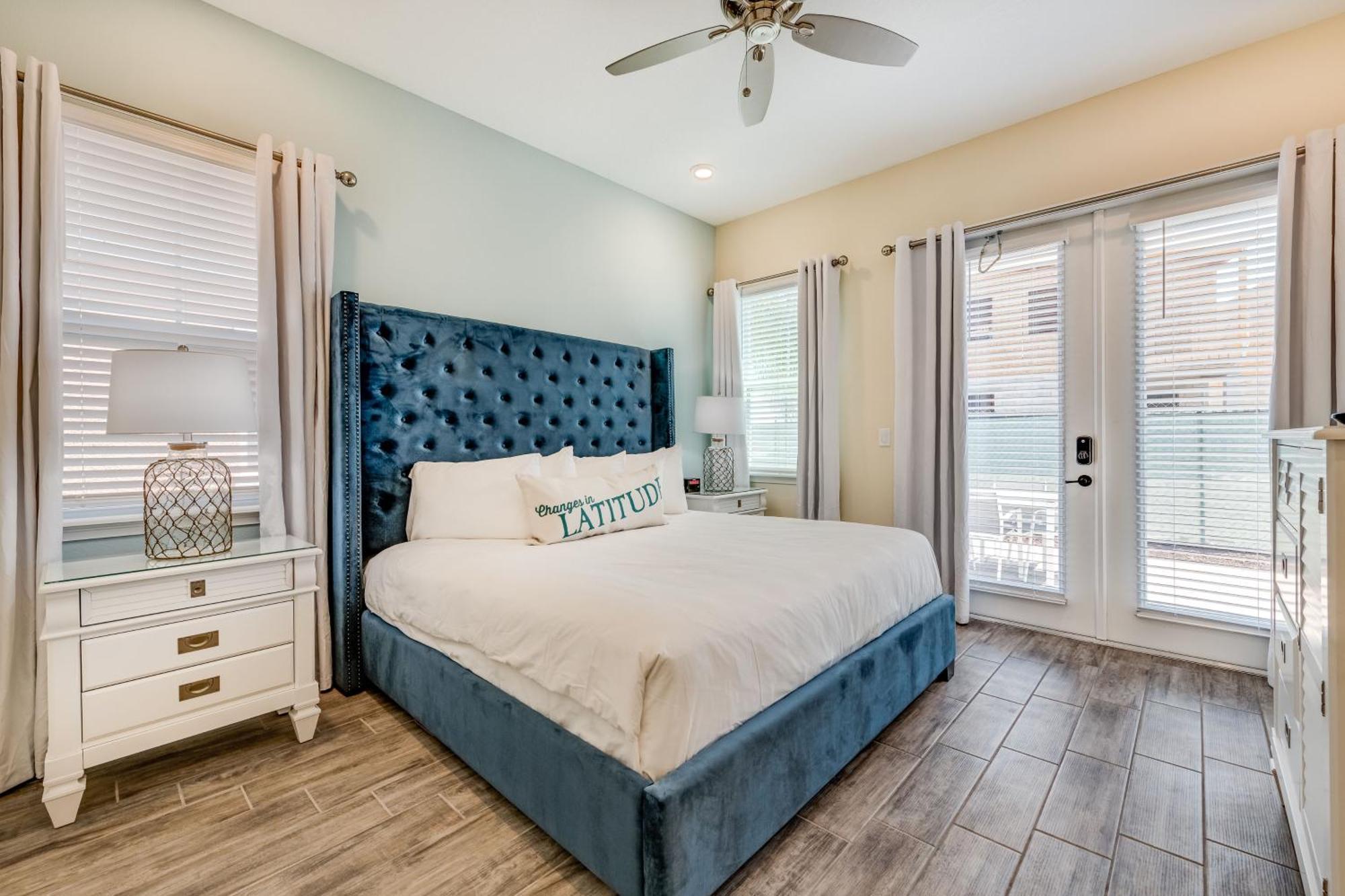 Sandy Cottage! 3 Miles From With Margaritaville Island H2o Access - 8080dr *