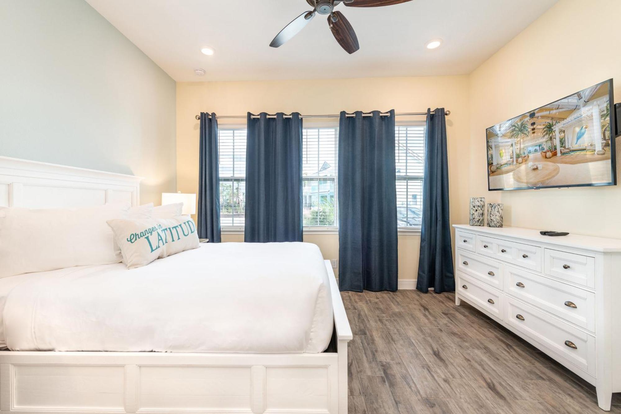 Paradise Near With Margaritaville Island H20 Access - 8137su Holiday home
