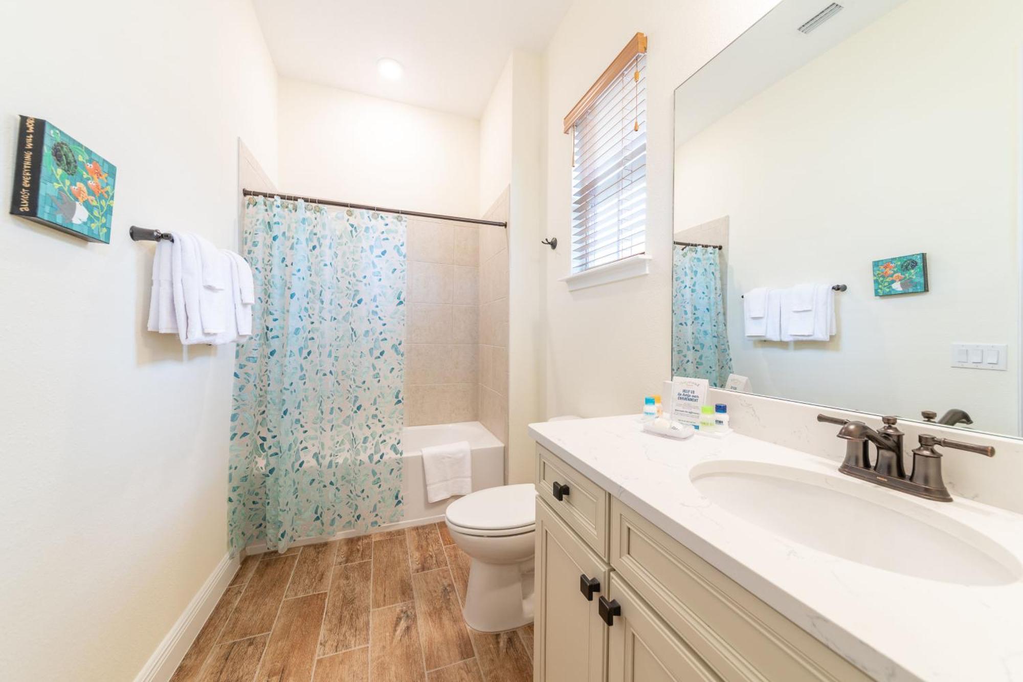 Fiesta Siesta With Hot Tub Near With Margaritaville Island H2o Access - 8068dr Holiday home Orlando