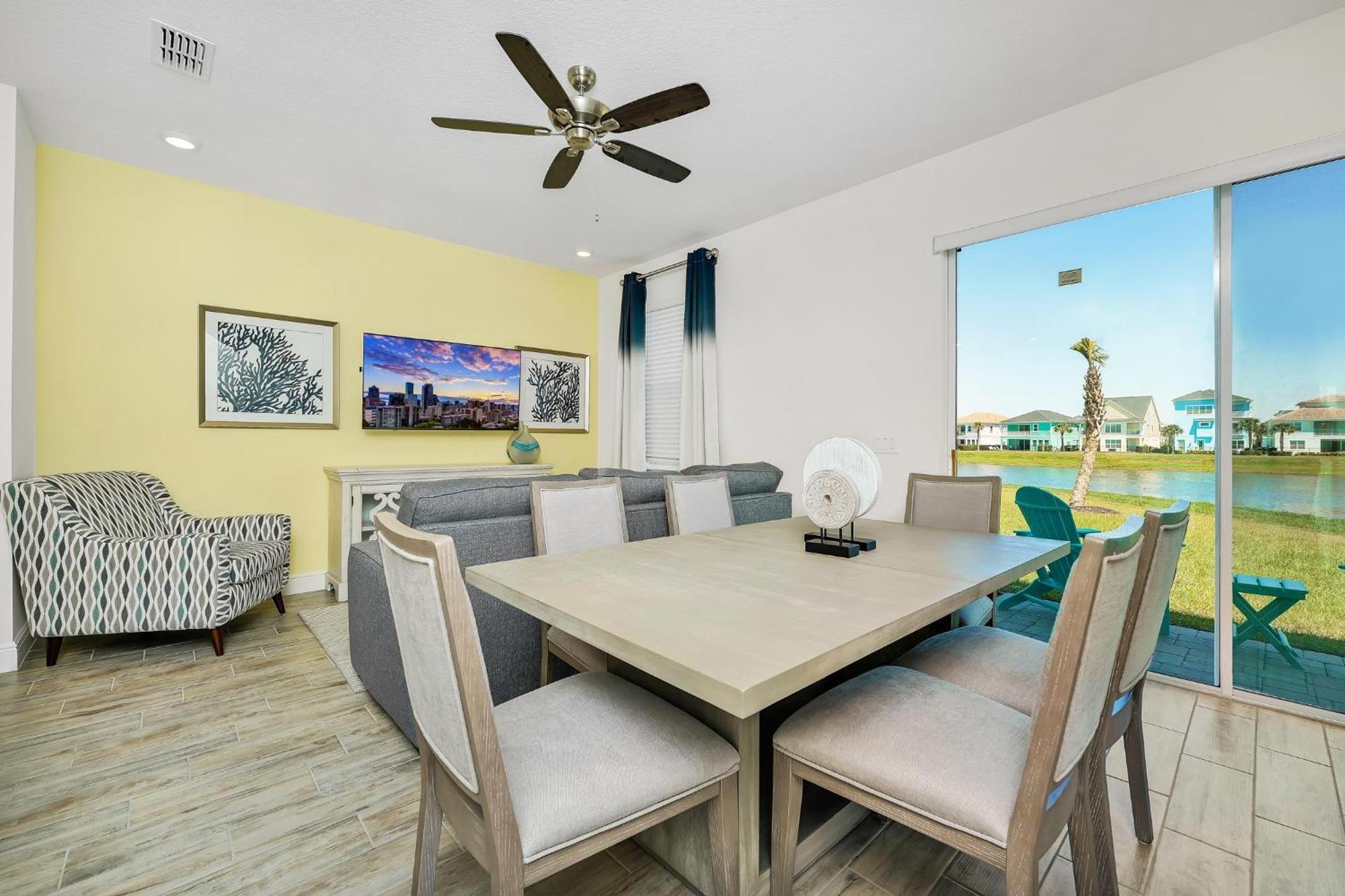 Villa Beautiful Waterfront Near With Margaritaville Island H20 Waterpark Access - 3017cs *