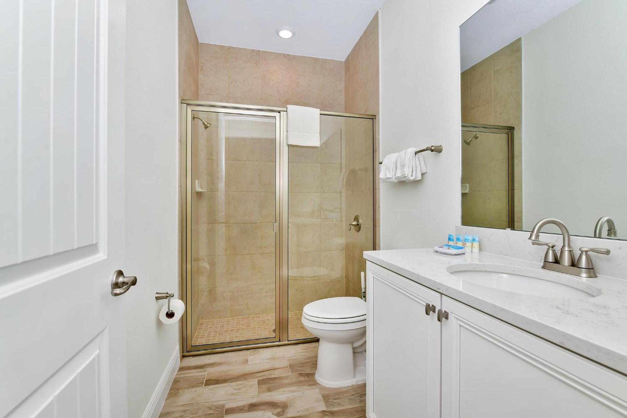 Lime Near With Margaritaville Island H20 Waterpark Access - 2930cl