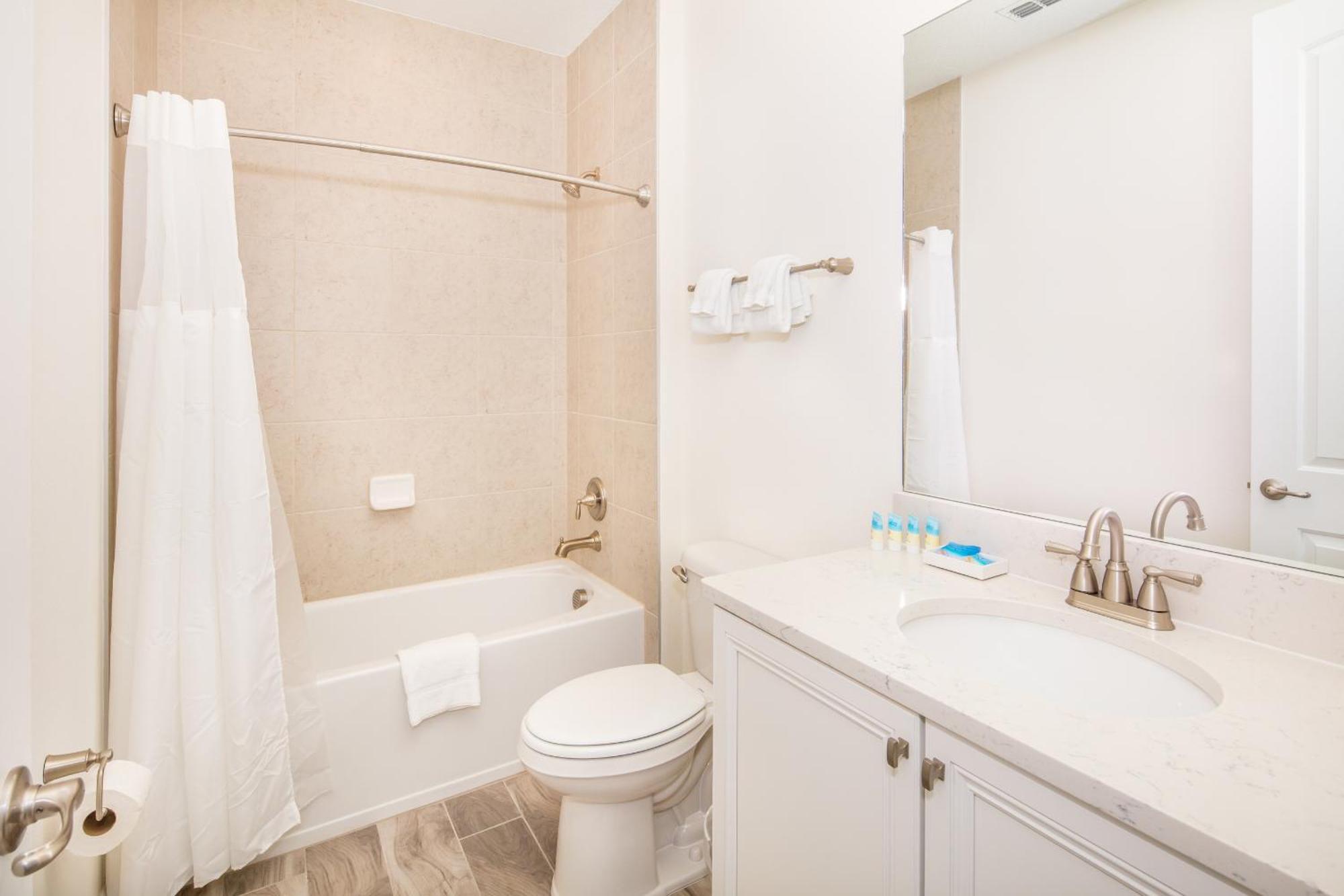 Pearly White Near With Margaritaville Island H20 Waterpark Access - 2924cs Orlando