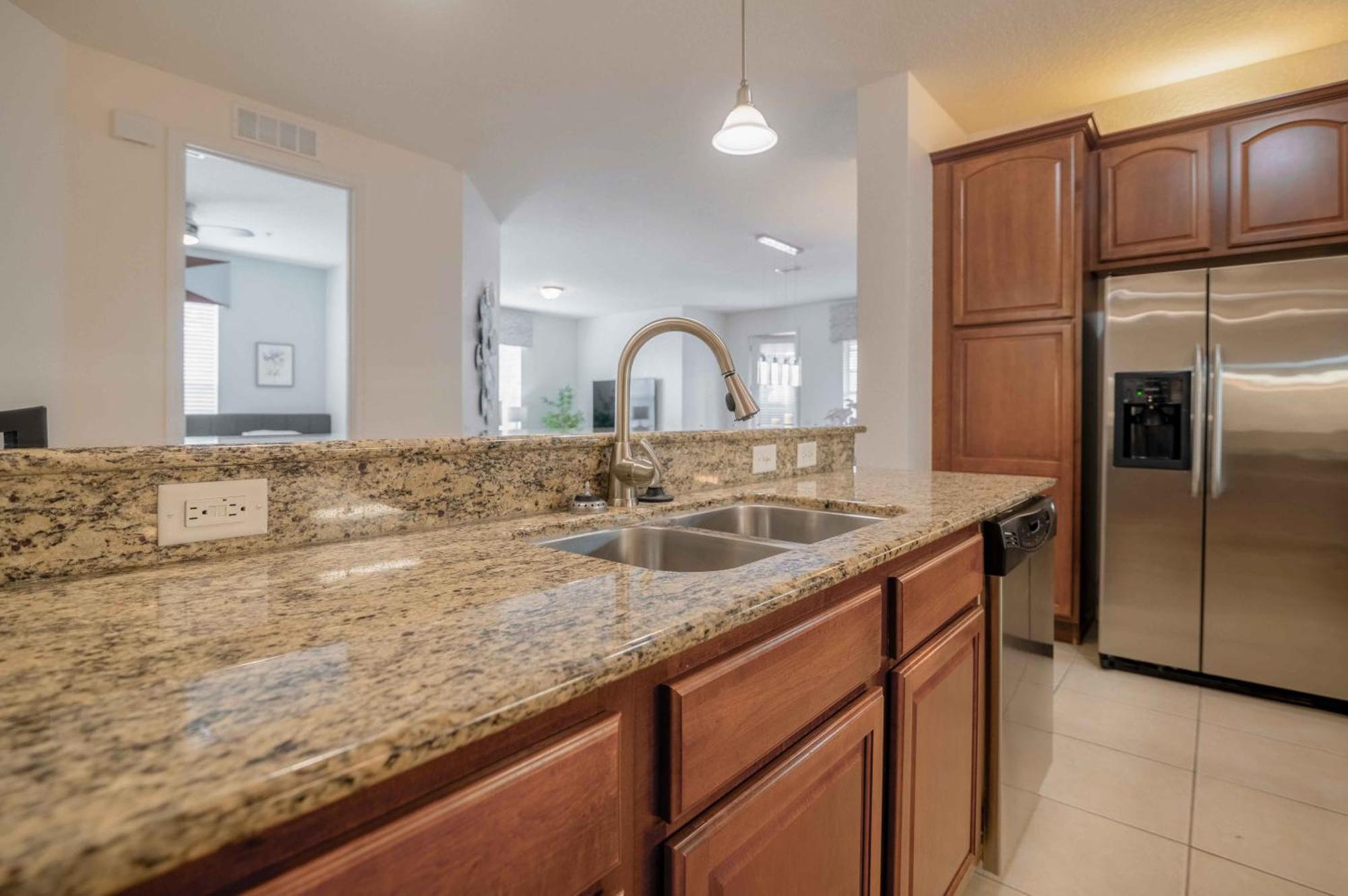 Vista Cay Poolside Retreat: Convention Center Proximity Holiday home *