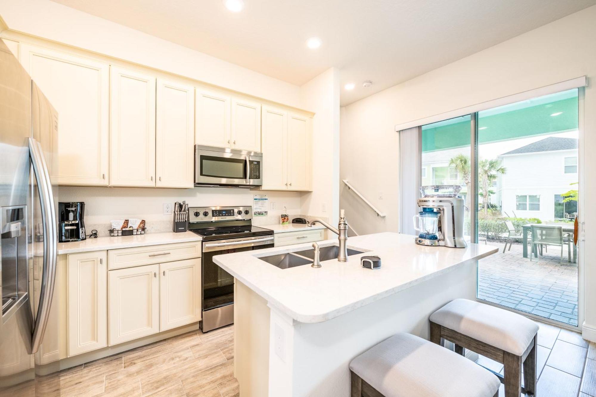 Holiday home Lovely Near With Margaritaville Island H20 Waterpark Access - 2982sr