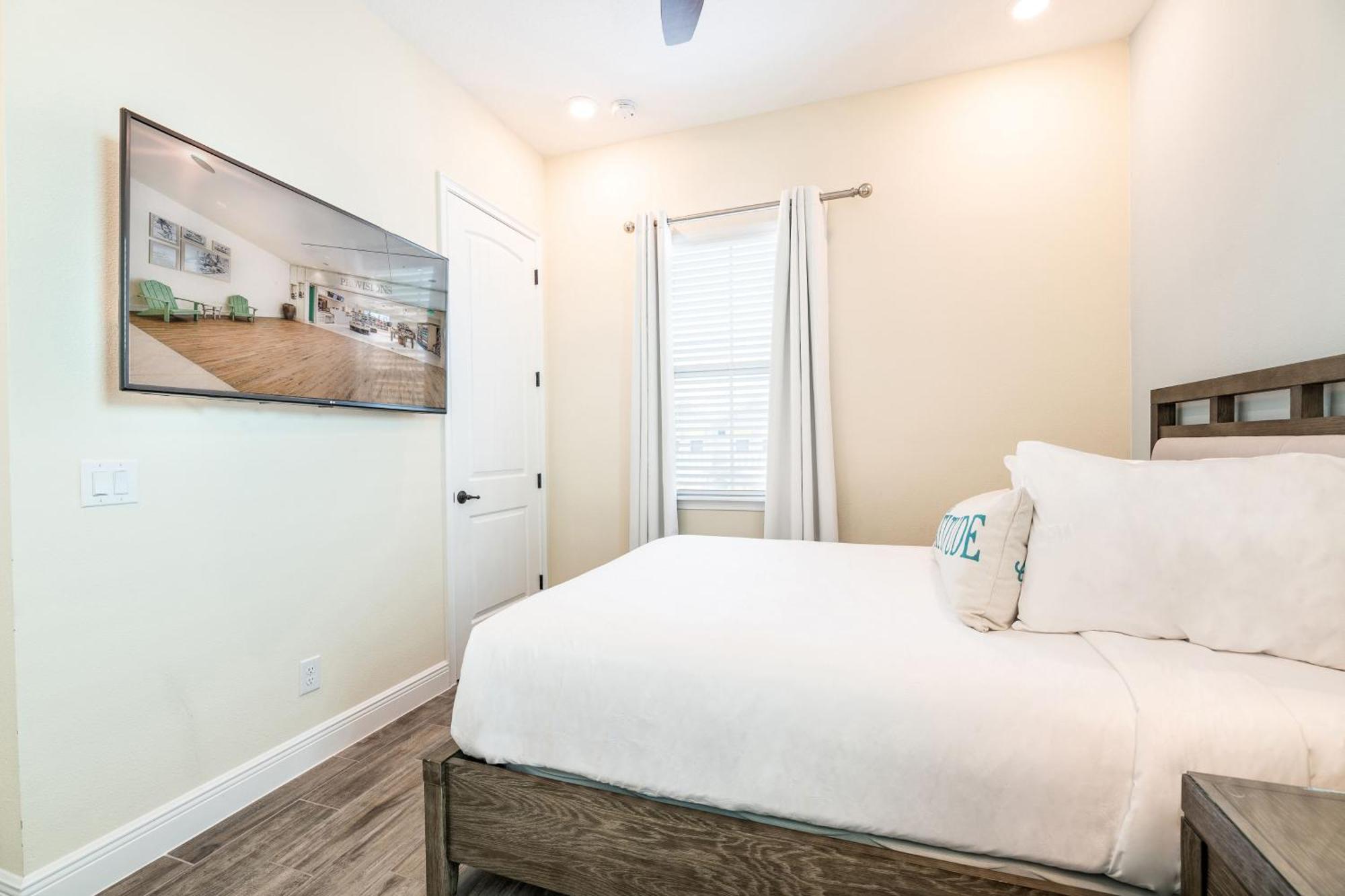 The Mermosa With Private Pool Near With Margaritaville Island H2o Access - 8016st Orlando