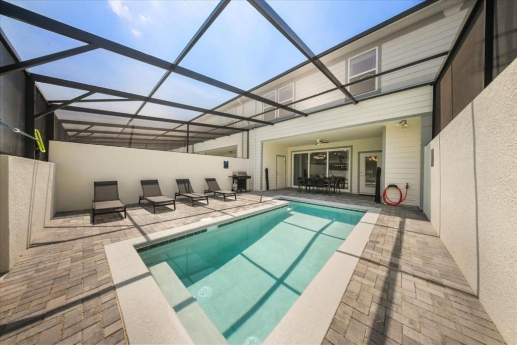 5 Bedrooms - 5 Bathrooms - Windsor Cay 1137bi Holiday home