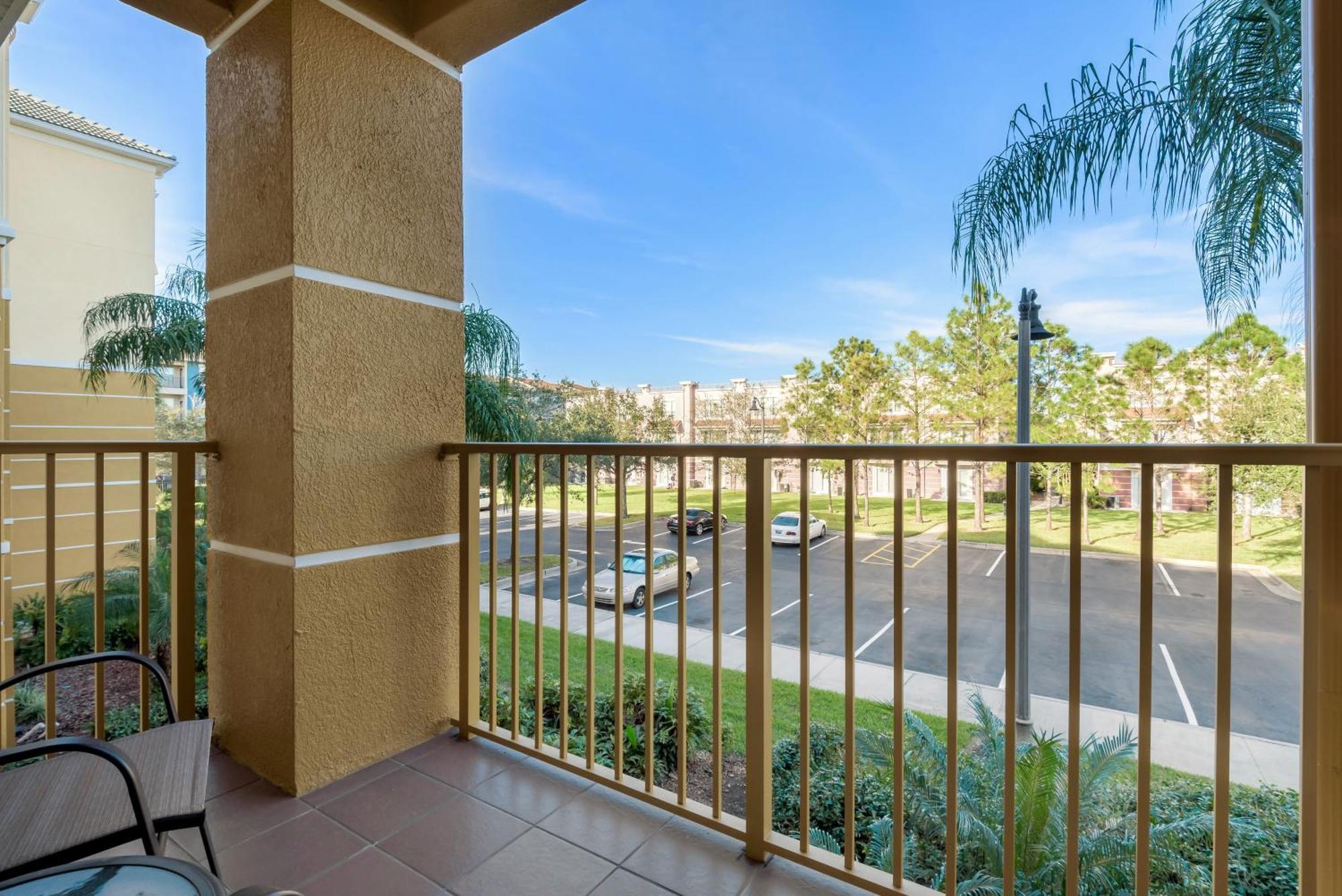 Vista Cay 65 By Apartment