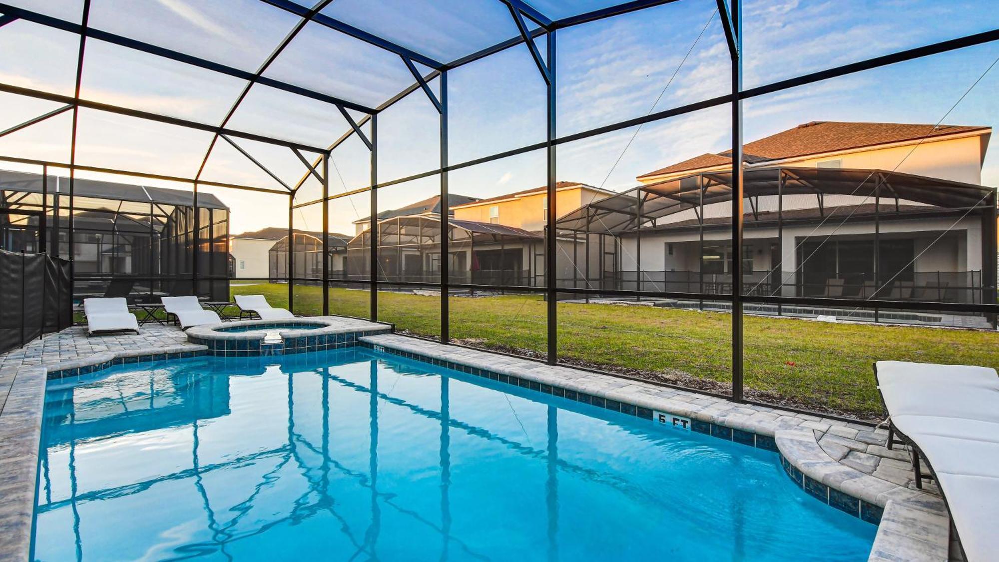 - Solara 470 Villa Orlando