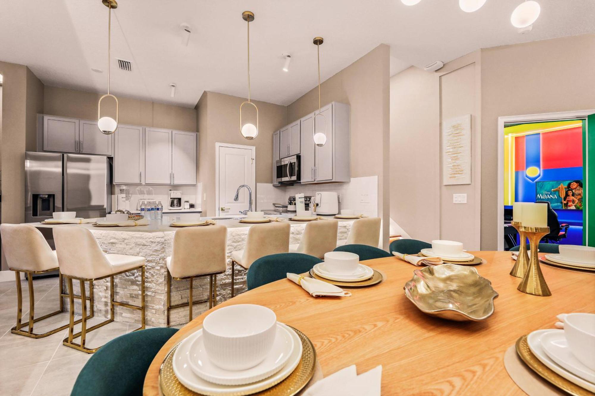 Themed Townhouse Close To Sea World Holiday home