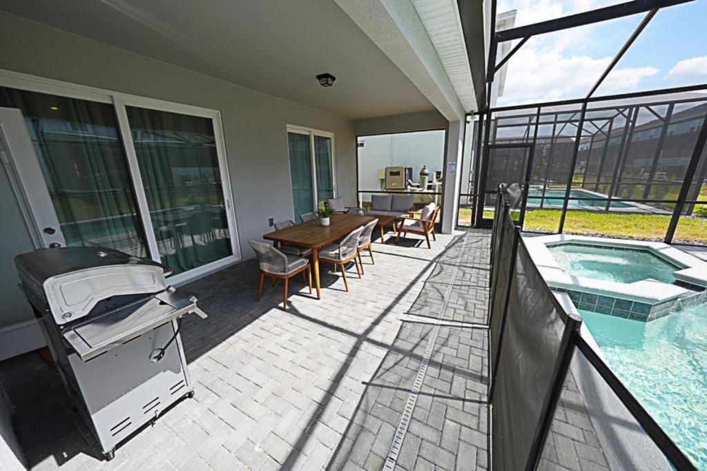 New Beautiful 5 Bedsprivate Pool Orlando