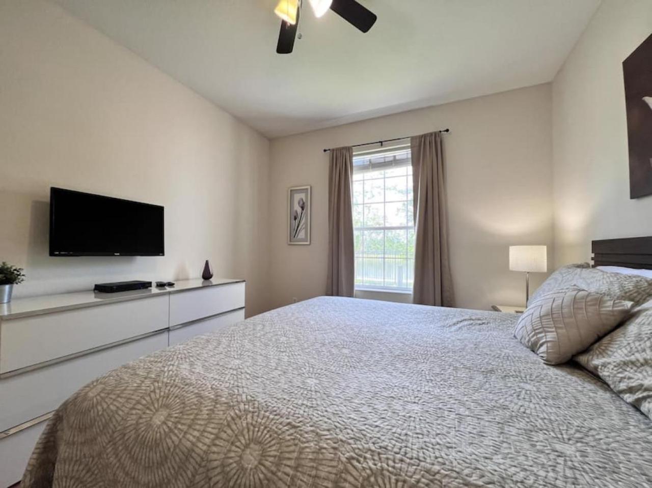 Holiday home Is2-110 - Centrally Located - Lakefront *