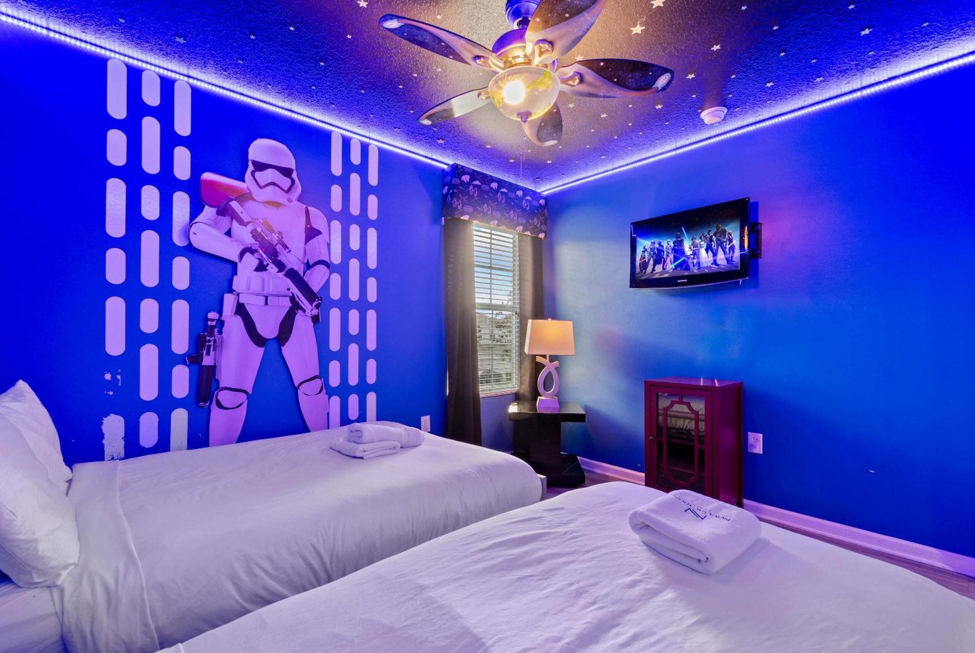 & Star Wars Haven: 6br, Pool & Game Room!