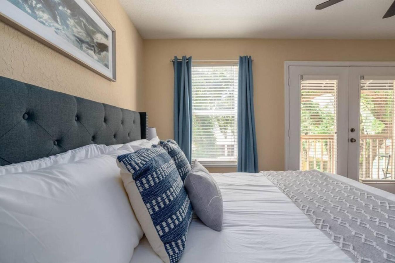 Holiday home 561) Large 3 Bedroom With King Bed Orlando