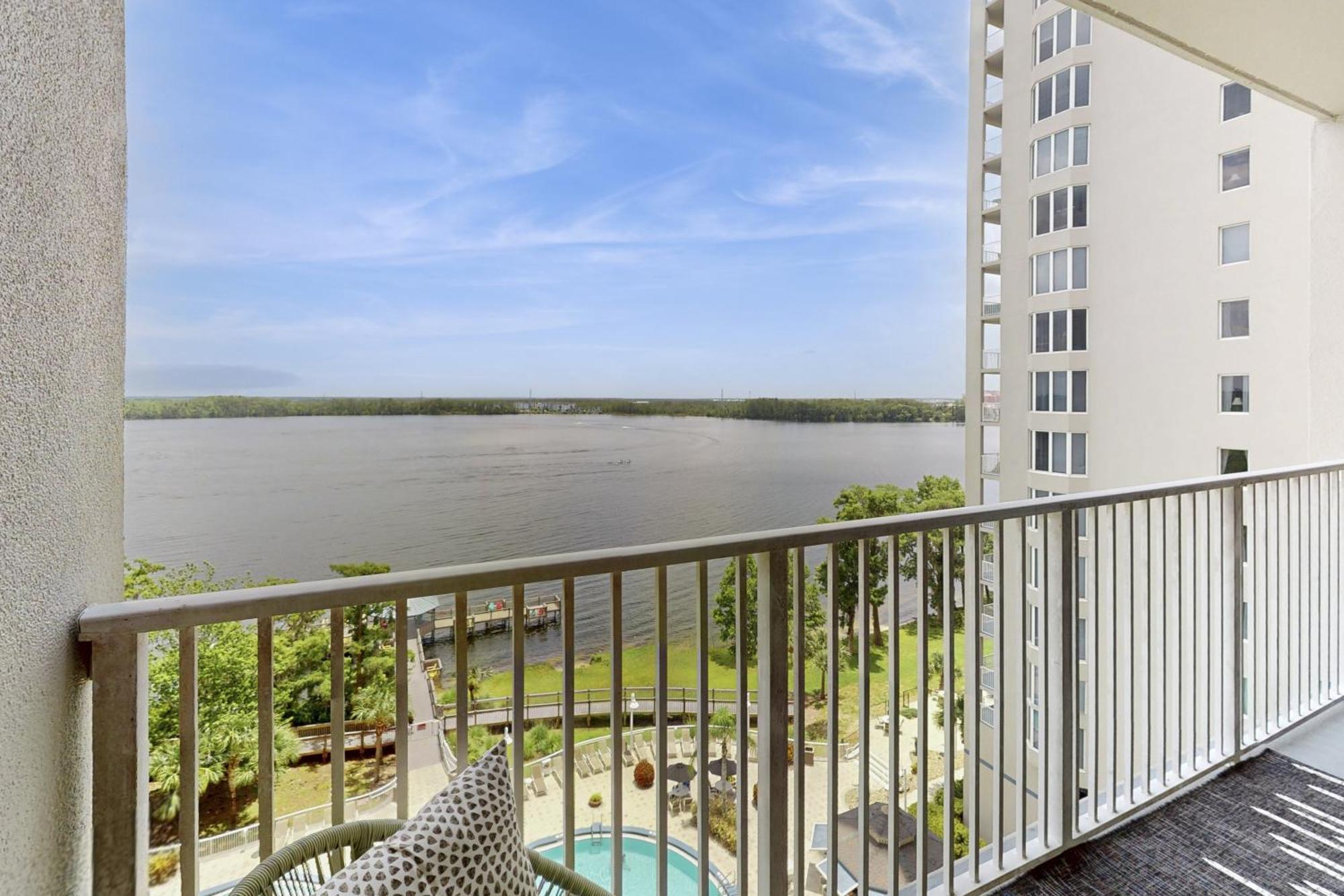 Fourth Level Views At Blue Heron Apartment Orlando